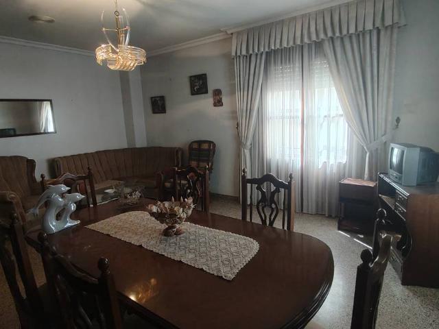 Piso en Venta en Baza
