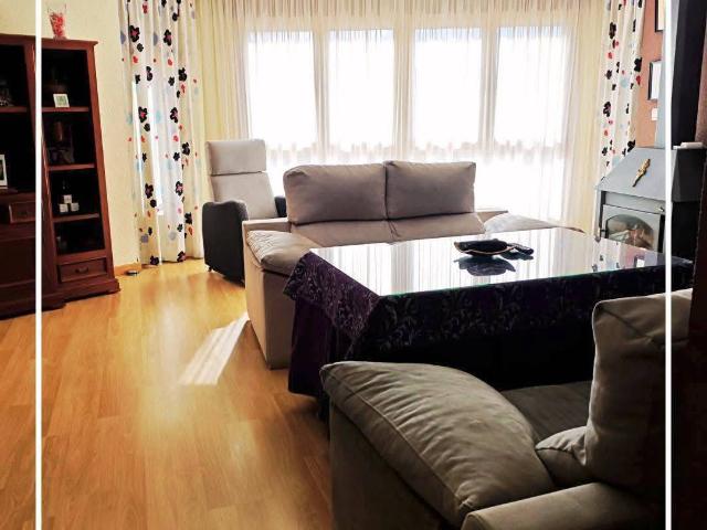 Piso en Venta en Baza