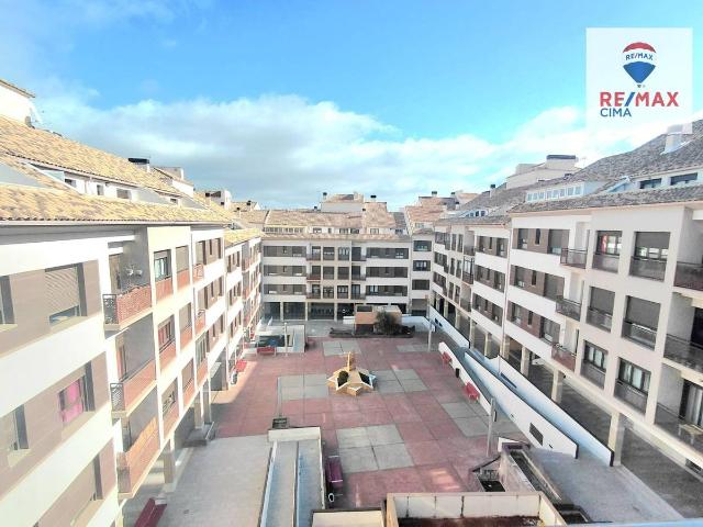 Piso en Venta en Baza