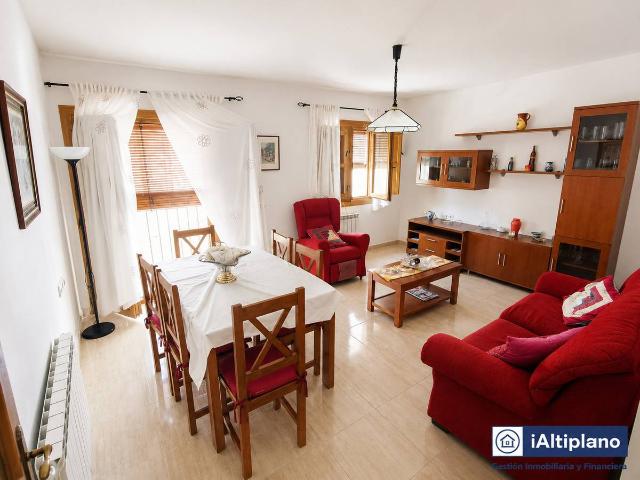 Piso en Venta en Baza