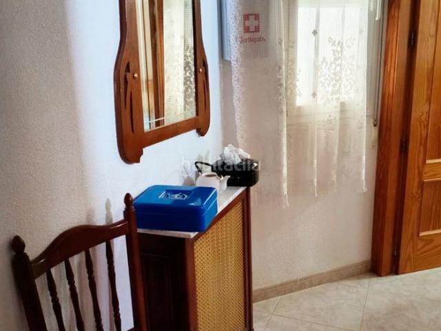 Piso en venta en Baza. AMPLIO PISO CÉNTRICO EN BAZA CON ASCENSOR. Pisos.