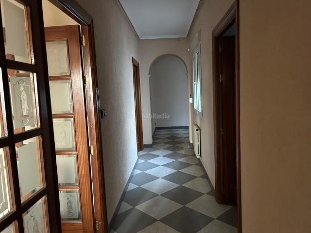 Piso en venta en Begíjar. Piso en venta en c. pedro perez, 54, Begijar, Jaén. Pisos.