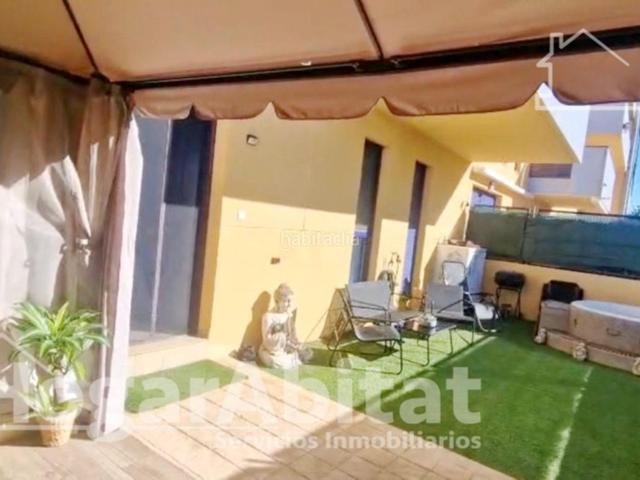 Piso en venta en Bellreguard. EXTERIOR CON TERRAZA Y PISCINA CERCA DE LA PLAYA. Pisos.