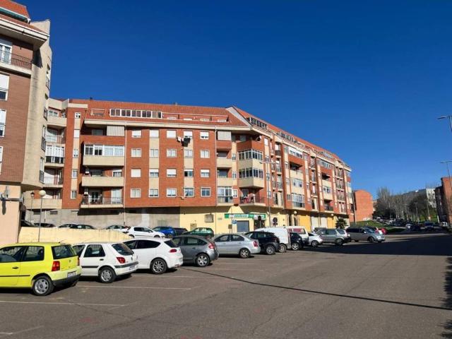 Piso en Venta en Benavente