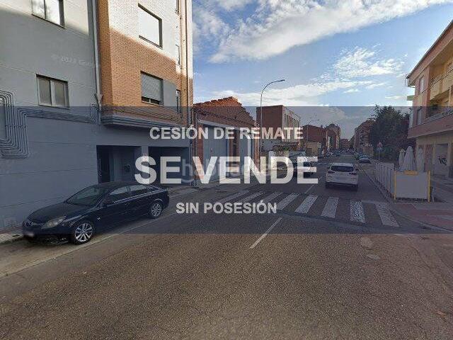 Piso en venta en Benavente. Vivienda 121 m 3 hab. en Benavente. Pisos.