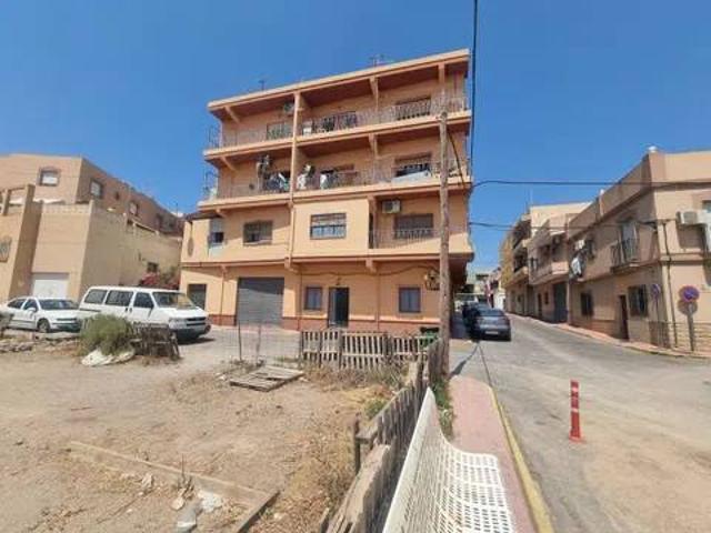 Piso en Venta en Benahadux