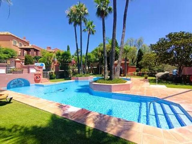 Piso en Venta en Benahavís