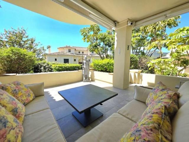 Piso en venta en Benahavís, Benahavis
