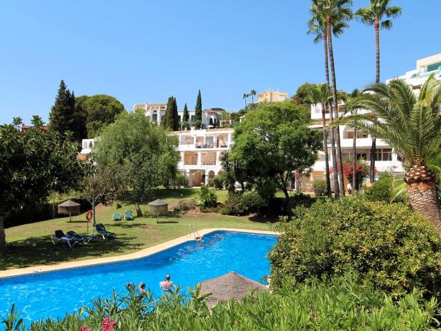 Piso en venta en Benahavís, La Quinta. Piso en venta en Urbanizacion el Herrojo 22, Benahavís. Pisos.