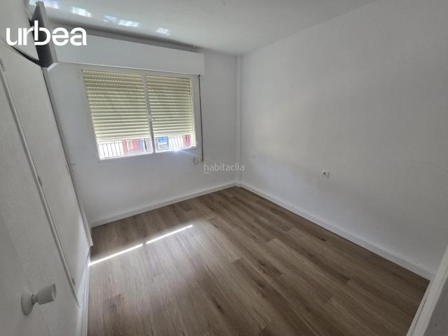 Piso en venta en Benalmádena, Arroyo de la Miel. Estupenda vivienda de 4 dormitorios en el corazón de Arroyo de la Miel. Pisos.