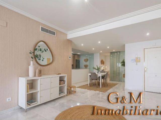 Piso en Venta en Benalmádena Costa, Málaga