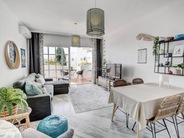 Piso en venta en Benalmádena, Parque de la Paloma. Pisos.