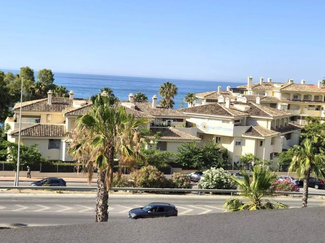 Piso en venta en Benalmádena, Zona Centro Comercial Torrequebrada. Piso en venta en Torrequebrada, 1 dormitorio. Pisos.