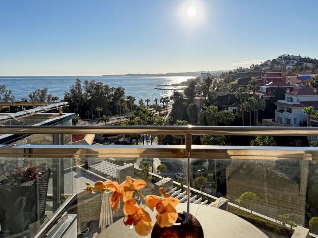 Piso en venta en Benalmádena, Zona Centro Comercial Torrequebrada. Pisos.
