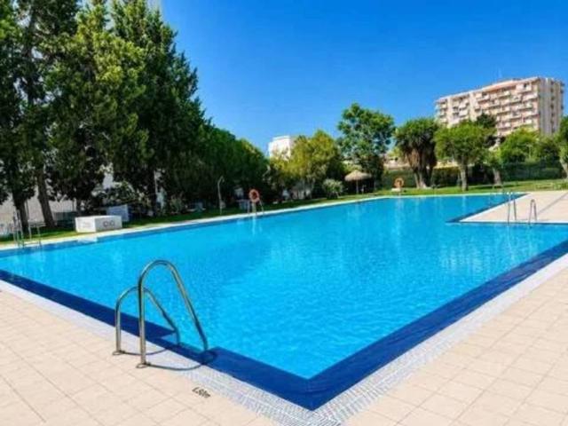 Piso en Venta en Benalmádena