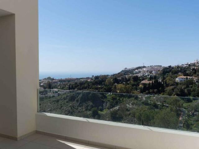 Piso en Venta en Benalmádena