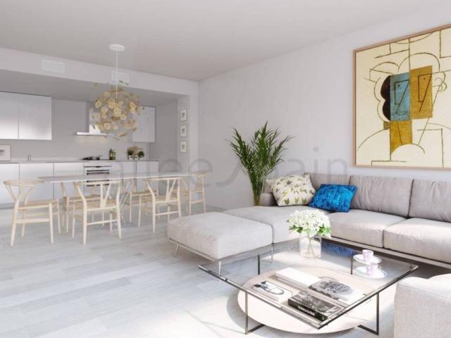 Piso en Venta en Benalmádena