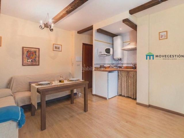 Piso en venta en Benaocaz. VIVIENDA EN BENAOCAZ. Pisos.