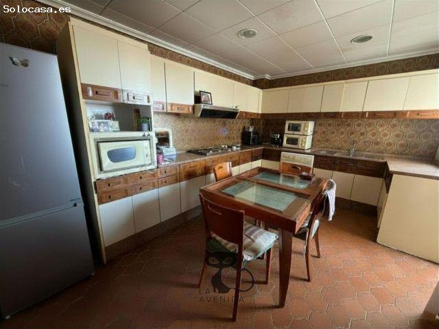 PISO EN VENTA EN BENETUSSER