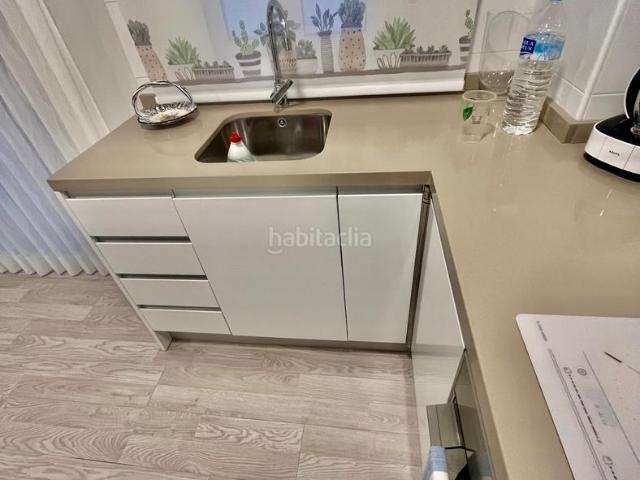 Piso en venta en Benidorm, Centro Urbano. PISO CON MUY POCO USO CASI NUEVO. Pisos.