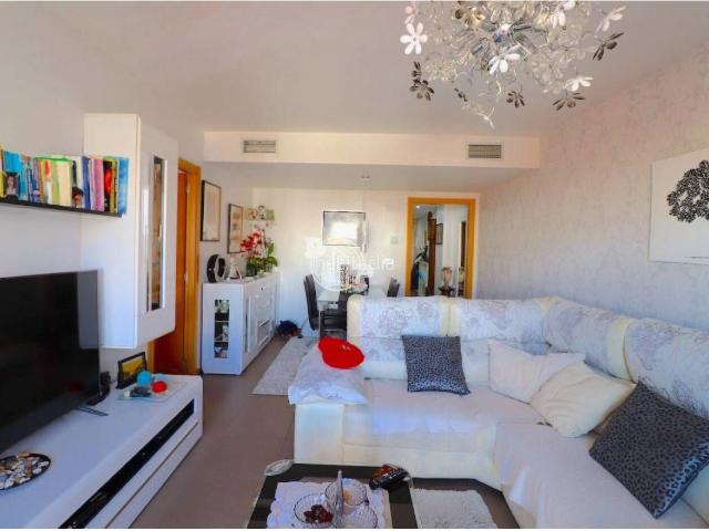 Piso en venta en Benidorm, Colonia Madrid. Piso en venta en Poble de Ponent03502. Pisos.