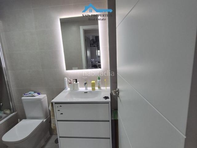 Piso en venta en Benidorm, Juzgados Plaza de Toros. Amplio piso listo para entrar a vivir en Benidorm Levante. Pisos.
