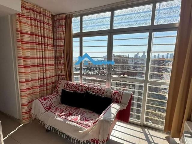 Piso en venta en Benidorm, Juzgados Plaza de Toros. Coqueto apartamento a la venta en Benidorm Levante. Pisos.