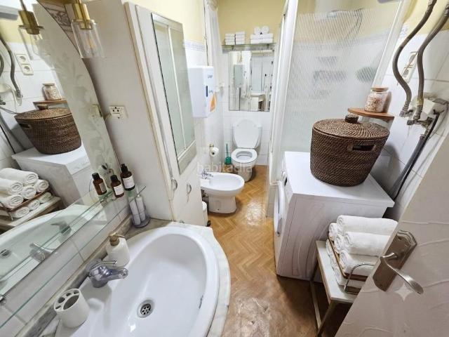 Piso en venta en Benidorm, Juzgados Plaza de Toros. Se vende piso en zona centro. Pisos.