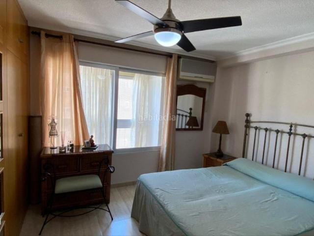 Piso en venta en Benidorm, Playa Levante. Piso de 3 dorm. con vistas al mar en zona Centro de Benidorm. Pisos.