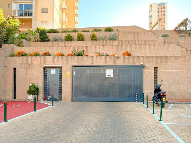 Piso en venta en Benidorm, Playa Poniente. EXCLUSIVO PISO EN LAS ALTURAS DE BENIDORM CON ESPECTACULARES VISTAS AL MEDITERRÁNEO. Pisos.
