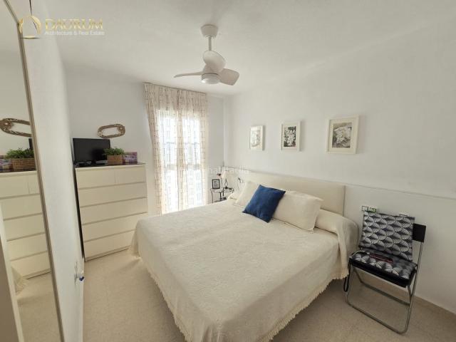 Piso en venta en Benidorm, Rincón Alto. FABULOSA VIVIENDA EN VENTA DE 2 DORMITORIOS EN LA ZONA HELADA EN BENIDORM. Pisos.