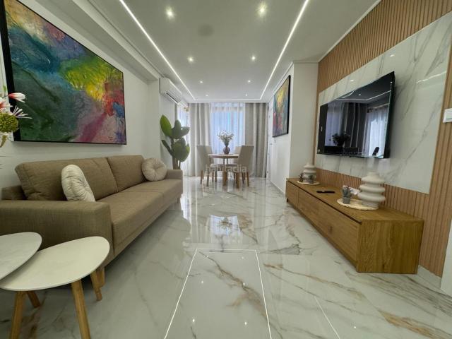 Piso en venta en Benidorm, Rincón Bajo. Encantador Piso Reformado en el Rincon de Loix, Benidorm. Pisos.