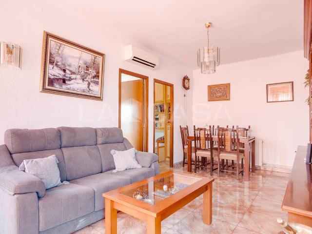 Piso en Venta en Besós