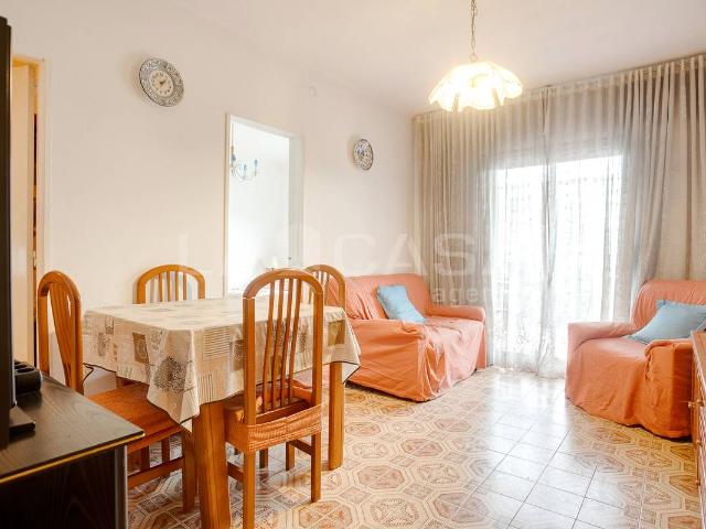 Piso en Venta en Besós