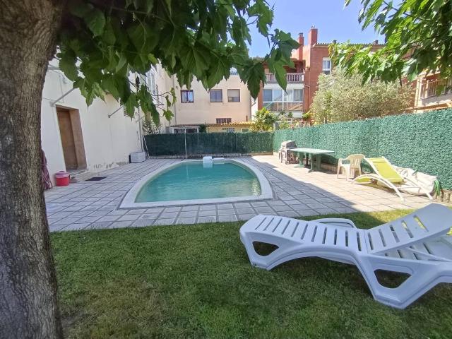 Piso en Venta en Bescanó