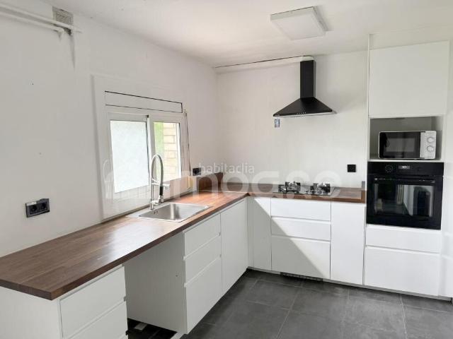 Piso en venta en Berga. Piso con gran potencial en Santa Eulàlia de Berga. Pisos.