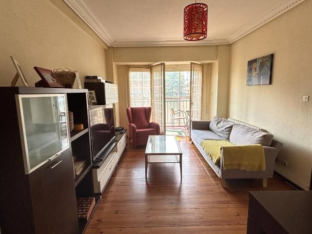 Piso en Venta en Bidebieta