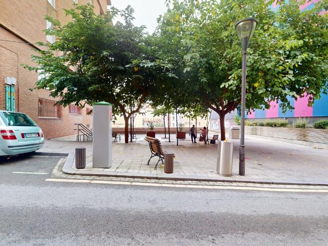 Piso en venta en Bilbao, Zabala. PISO ESPACIOSO A UNOS PASOS DE LA PLAZA ZABALBURU DE BILBAO. Pisos.