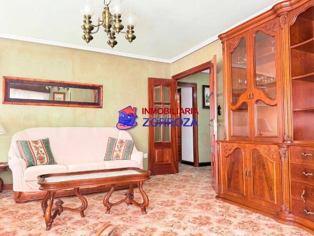 Piso en venta en Bilbao, Zorrotza. SE VENDE PISO EN EL CENTRO DE ZORROZA. Pisos.