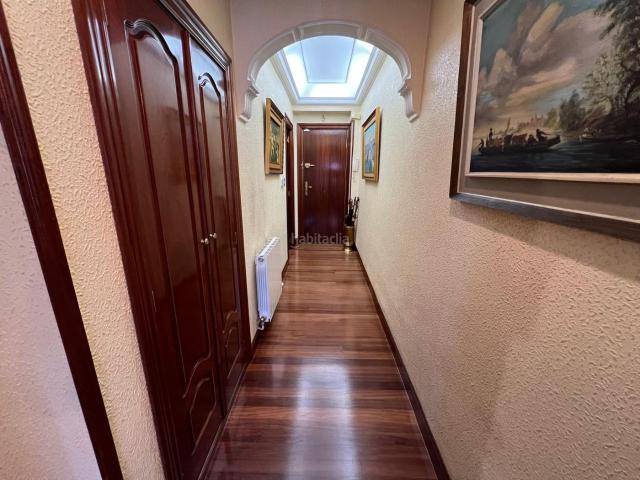 Piso en venta en Bilbao, Ametzola. Piso Avenida del Ferrocarril, Bilbao. Pisos.