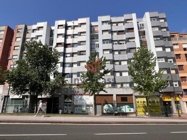 Piso en venta en Bilbao, Basurtu. PISO EN VENTA EN PABLO DE ALZOLA BASURTO. Pisos.