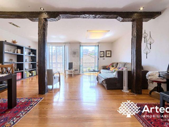 Piso en venta en Bilbao, Casco Viejo. Piso Venta Bilbao Zona Casco Viejo con Vistas en las Calzadas de Mallona. Pisos.