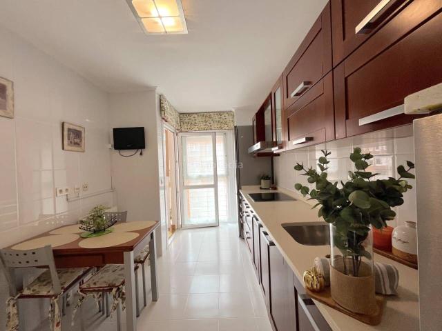 Piso en venta en Bilbao, Miribilla. Venta de piso en Miribilla, Bilbao. Pisos.