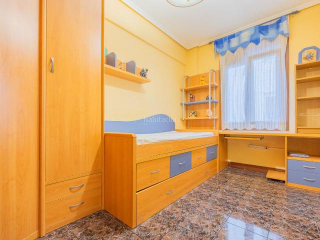 Piso en venta en Bilbao, Rekalde Centro. INMOBILIARIA CAMPUZANO VENDE bonito piso en Rekalde. Pisos.