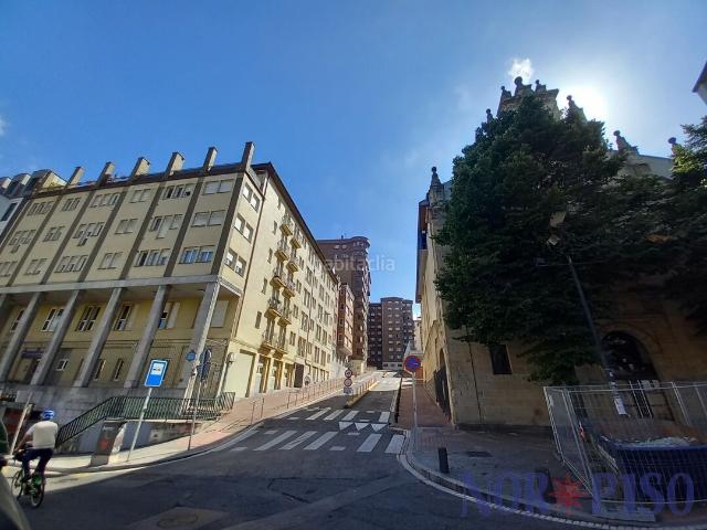 Piso en venta en Bilbao, San Fransisco. Piso en BILBOROCK con ascensor con 1 o 2 parcelas de garaje opcionales. Pisos.