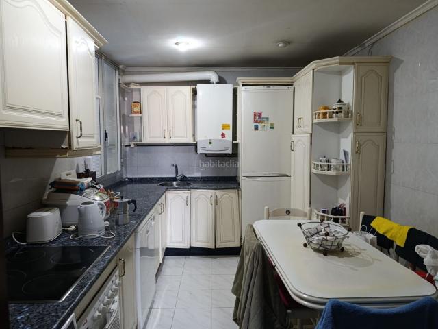 Piso en venta en Bilbao, San Ignacio Elorrieta. Amplia vivienda de 150 m con impresionantes vistas en San Ignacio. Pisos.