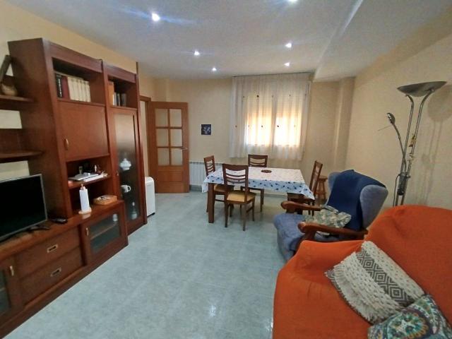 Piso en Venta en Binéfar