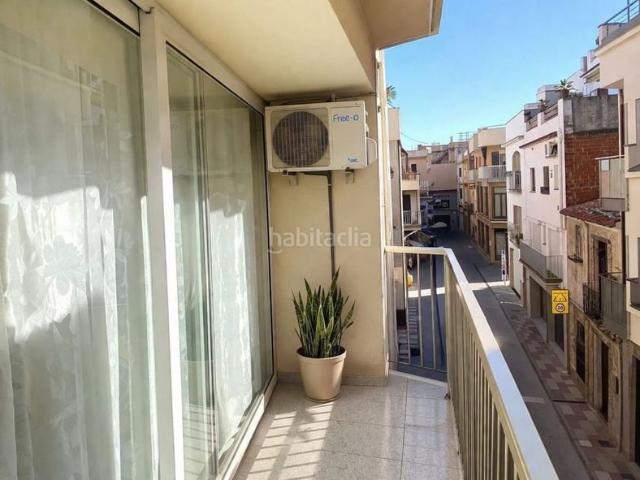 Piso en venta en Blanes, Centre Costa Brava. PISO EN EL CENTRO DE BLANES CON INQUILINO Y RENTABILIDAD DESDE EL PRIMER DÍA. Pisos.