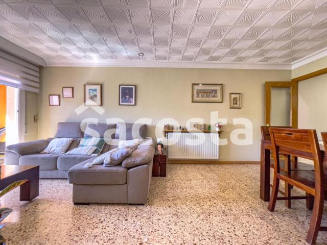 Piso en venta en Blanes, Centre Costa Brava. Tu hogar junto al mar en la encantadora zona de Los Pavos!. Pisos.