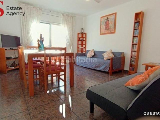 Piso en venta en Blanes, Els Pavos Costa Brava. Piso con licencia turística en Els Pavos, Blanes. Pisos.